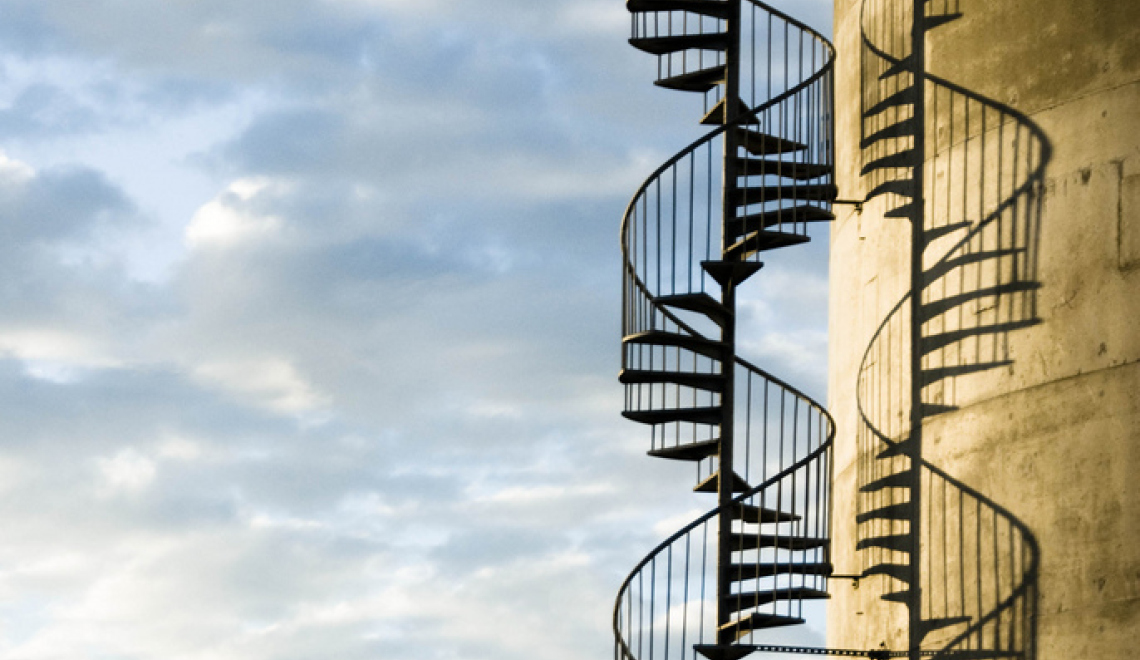 Spiral Stairs - Juan Barahona - flickr Abbildung von optischer Taeuschung einer Treppe und ihrem Schatten