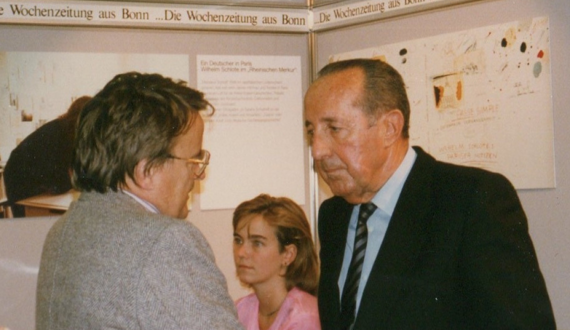 Peter Scholl- Latour - Photo by MoSchle - from Wikimedia Commons - CC BY-SA 3.0 Abbildung von Peter Scholl-Latour auf der Frankfurter Buchmesse 1988