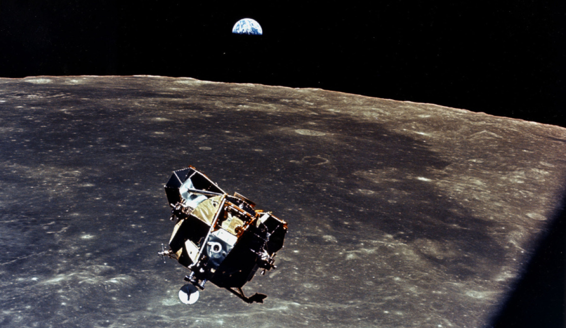 Apollo11 - NASA - Fair Use Abbildung von Apollo 11 vom Mond zur Erde