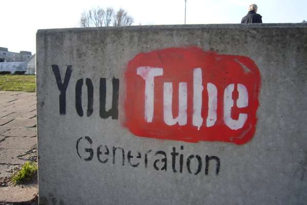 Abbildung von einem YouTube Graffiti